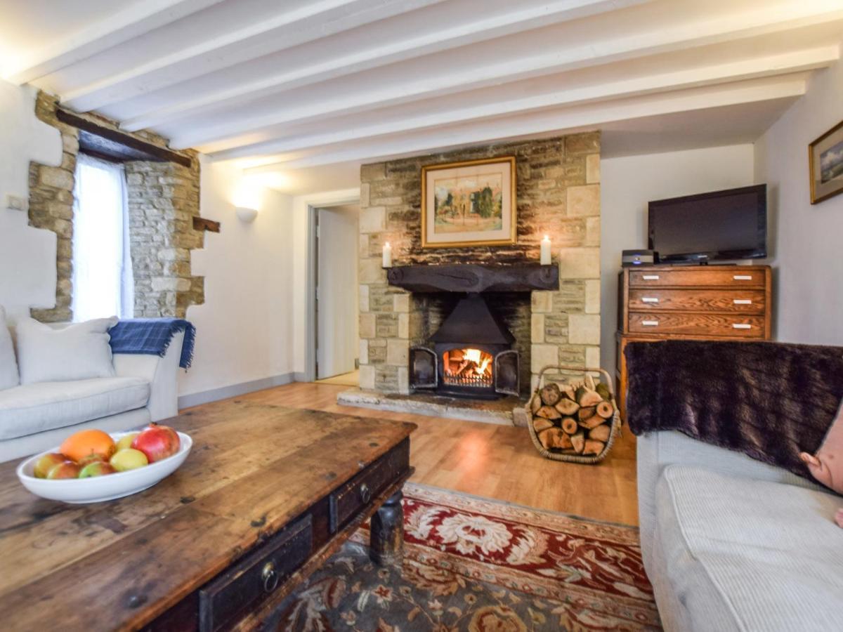 Butts Farm Villa Cirencester Exterior photo
